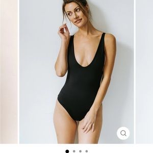 Londre brand minimalist bathing suit black size small.